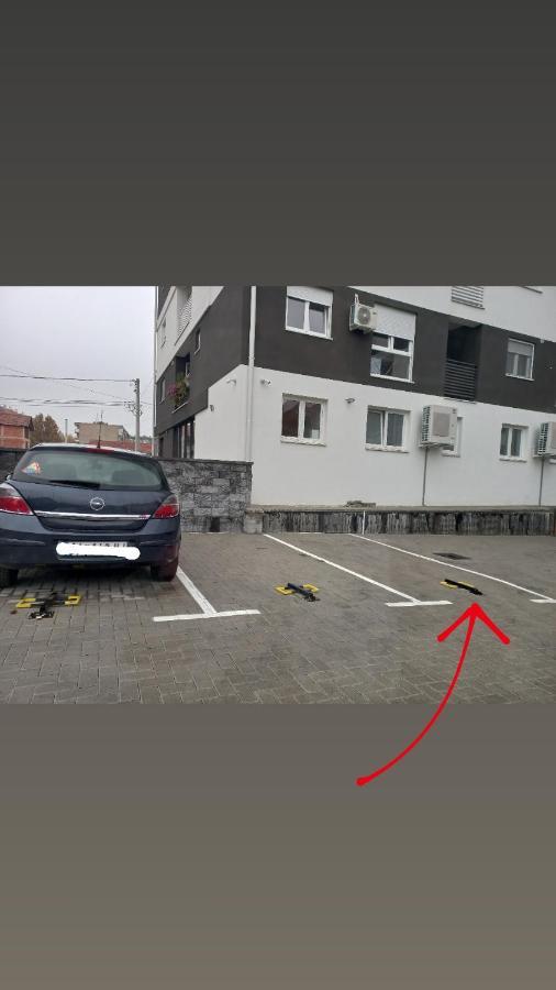 Twins Apartments Cacak Bagian luar foto